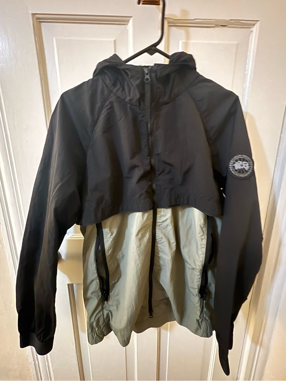 Canada goose Jacket in Black and Sage